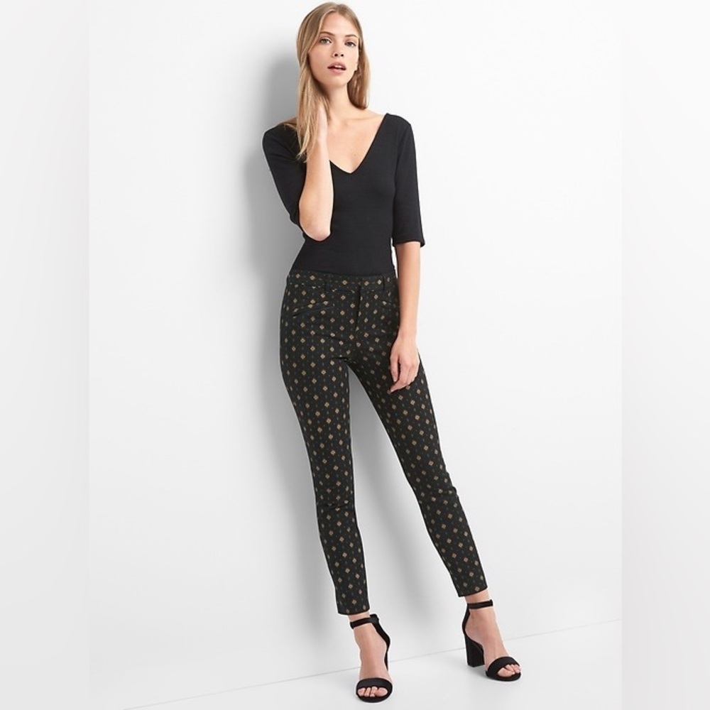 GAP Black w/ Gold Print Curvy Skinny Ankle Pants Size 10